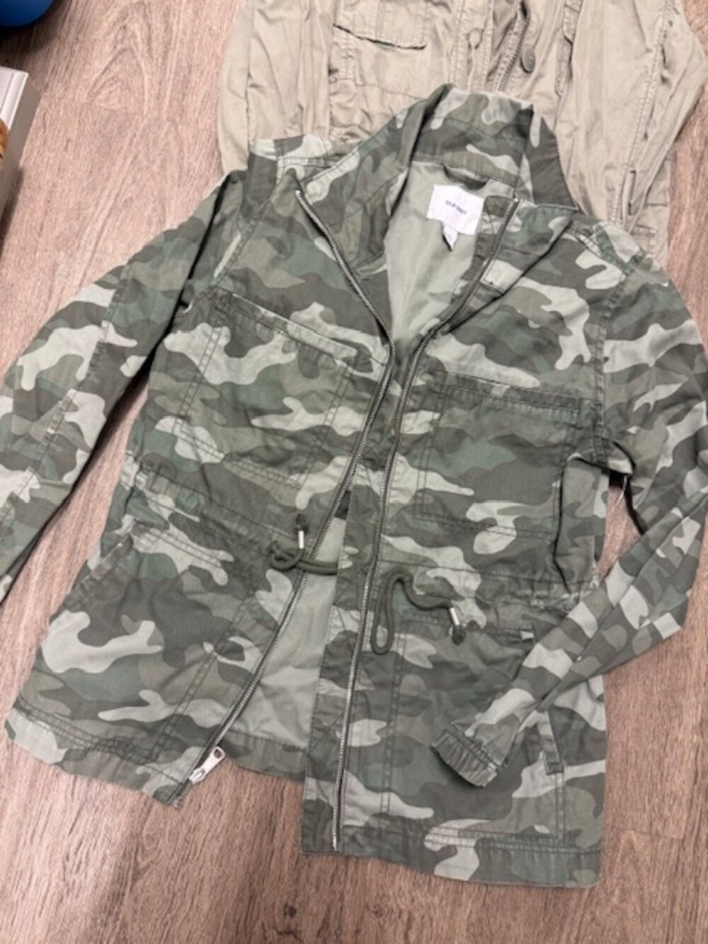(4 for $20) OLD NAVY Camo Jacket - Small - Like new
